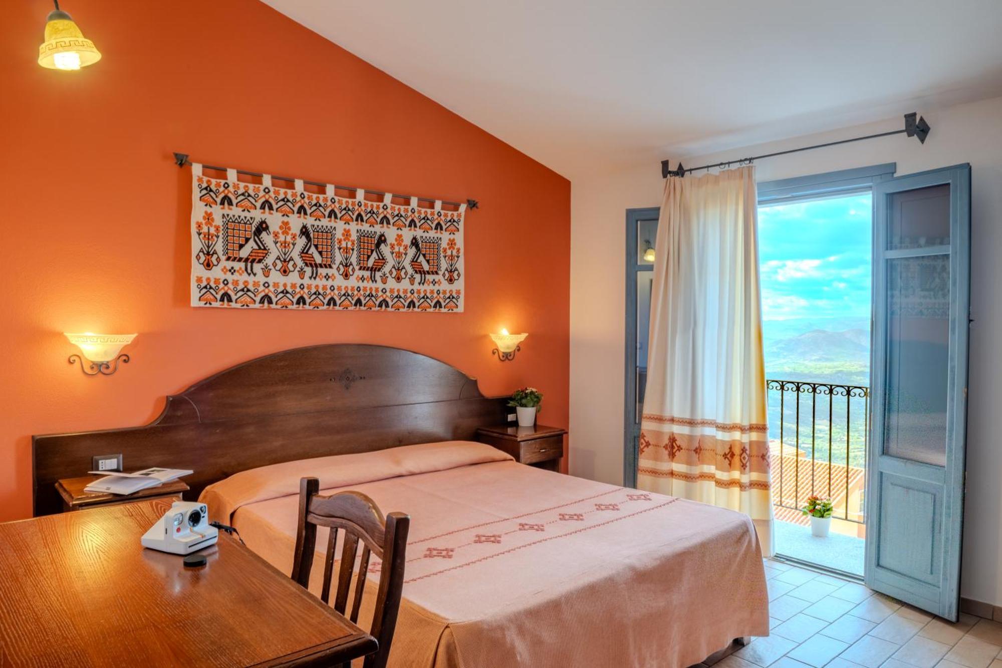 Hotel Bia Maore Baunei Ngoại thất bức ảnh